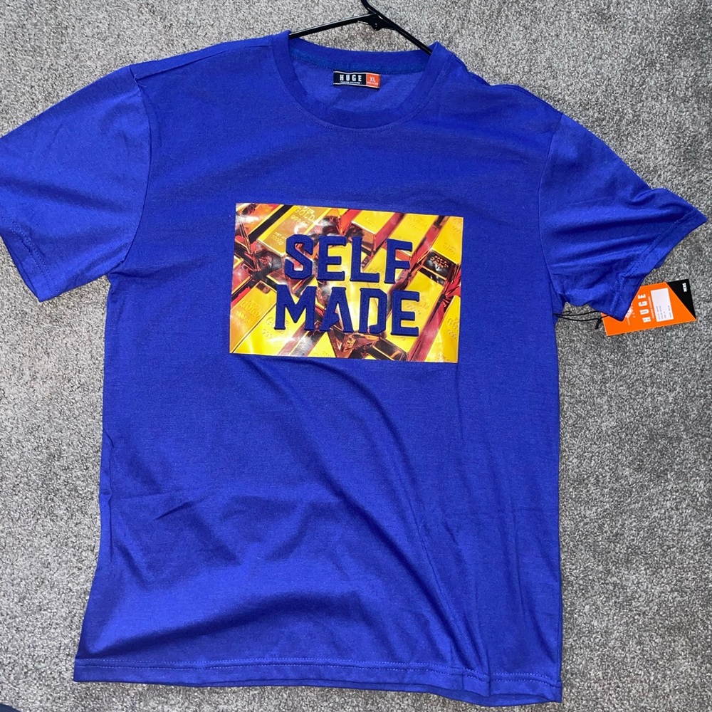 HUGE Fashion Exchange. Color: Royal. Size XL